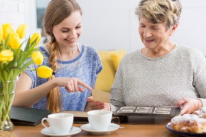 héberger un proche senior